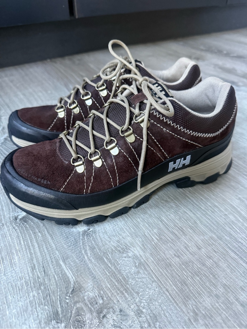 Helly Hansen Rapide Brown Suede Trail Sneakers Gorpcore 2000’s Retro Hiking